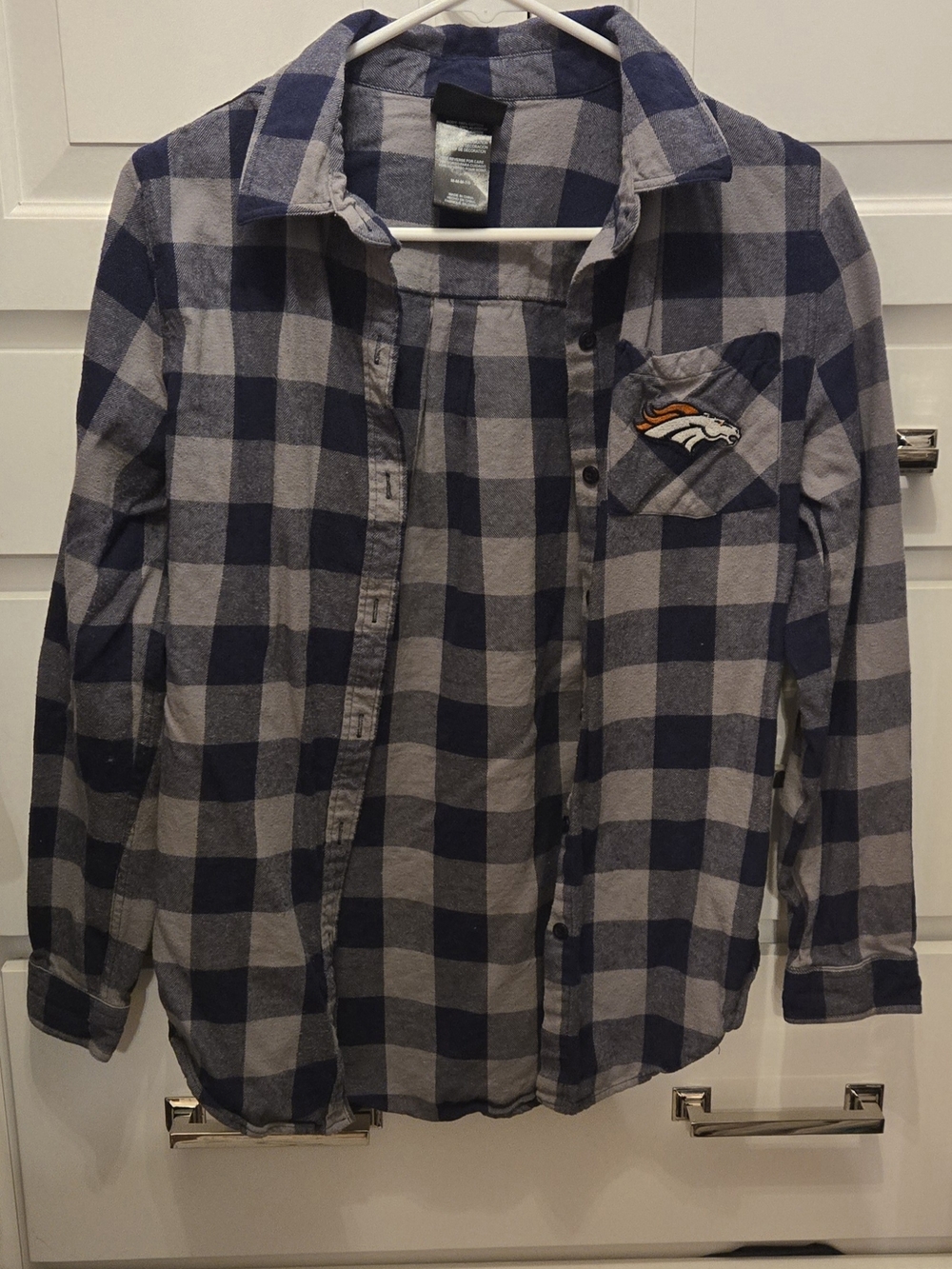 NFL Juniors Plaid Shirt in Navy and Gray
